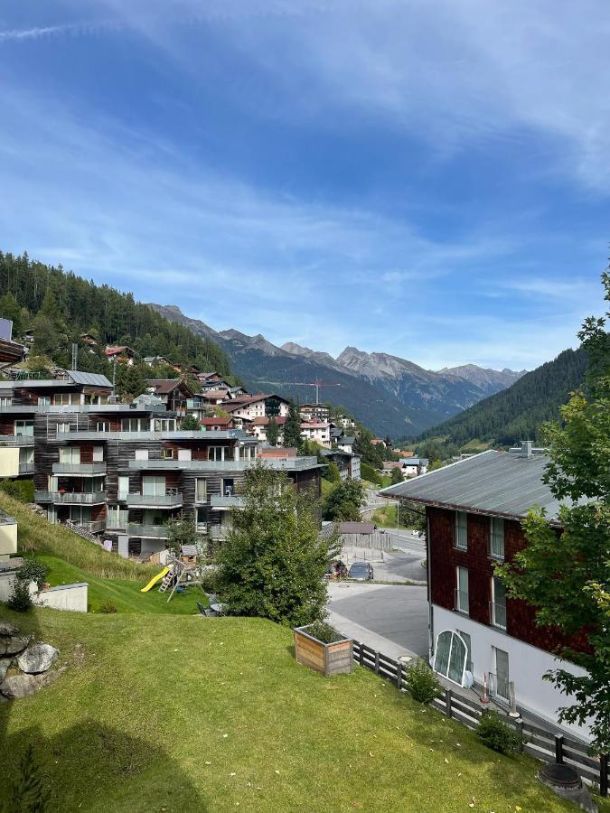 Chalet Lenzi Bed & Breakfast Sankt Anton am Arlberg Dış mekan fotoğraf